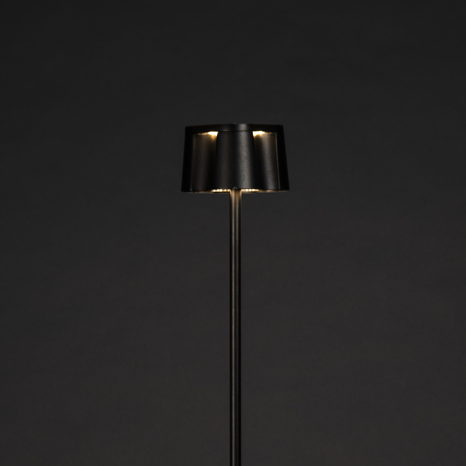 Golvlampa Gnosjö Konstsmide Nice USB