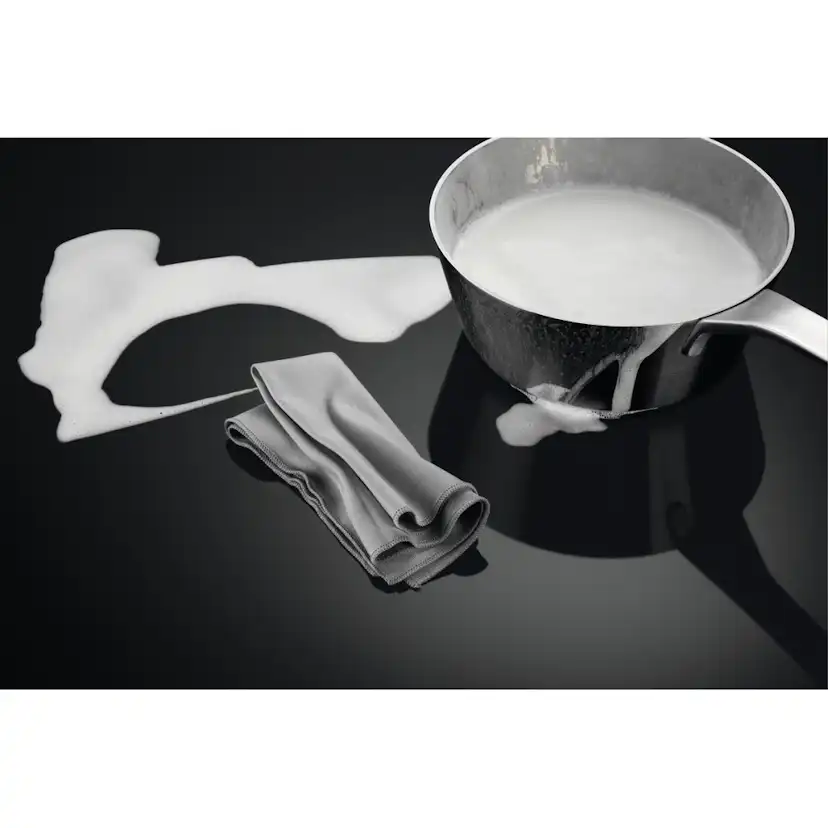 Induktionshäll Electrolux IBB64200CB 3000