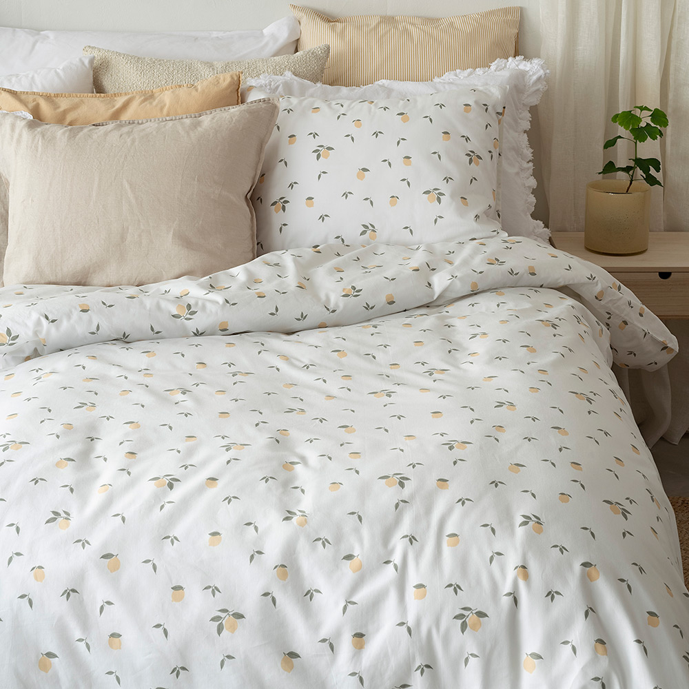 Påslakanset Borganäs of Sweden Lemons