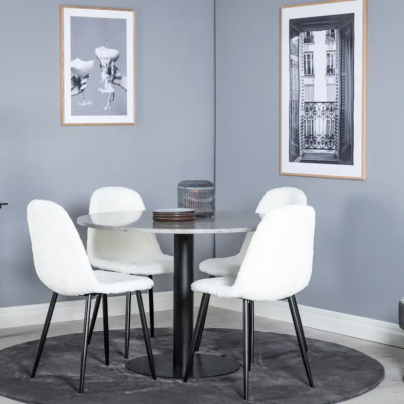 Matgrupp Venture Home Roxanna med 4 Pooya Stolar Runt