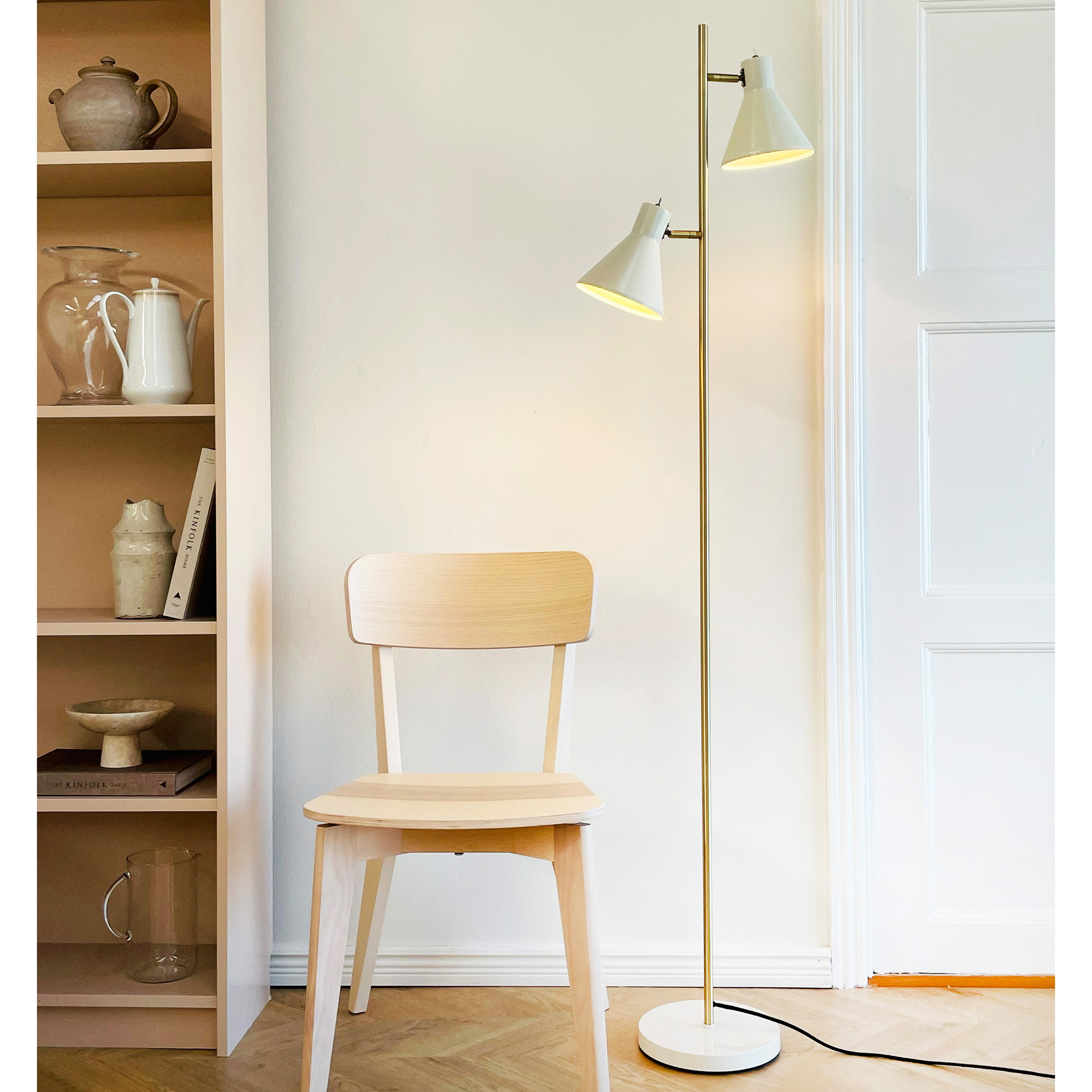 Golvlampa Dyberg Larsen Sleep