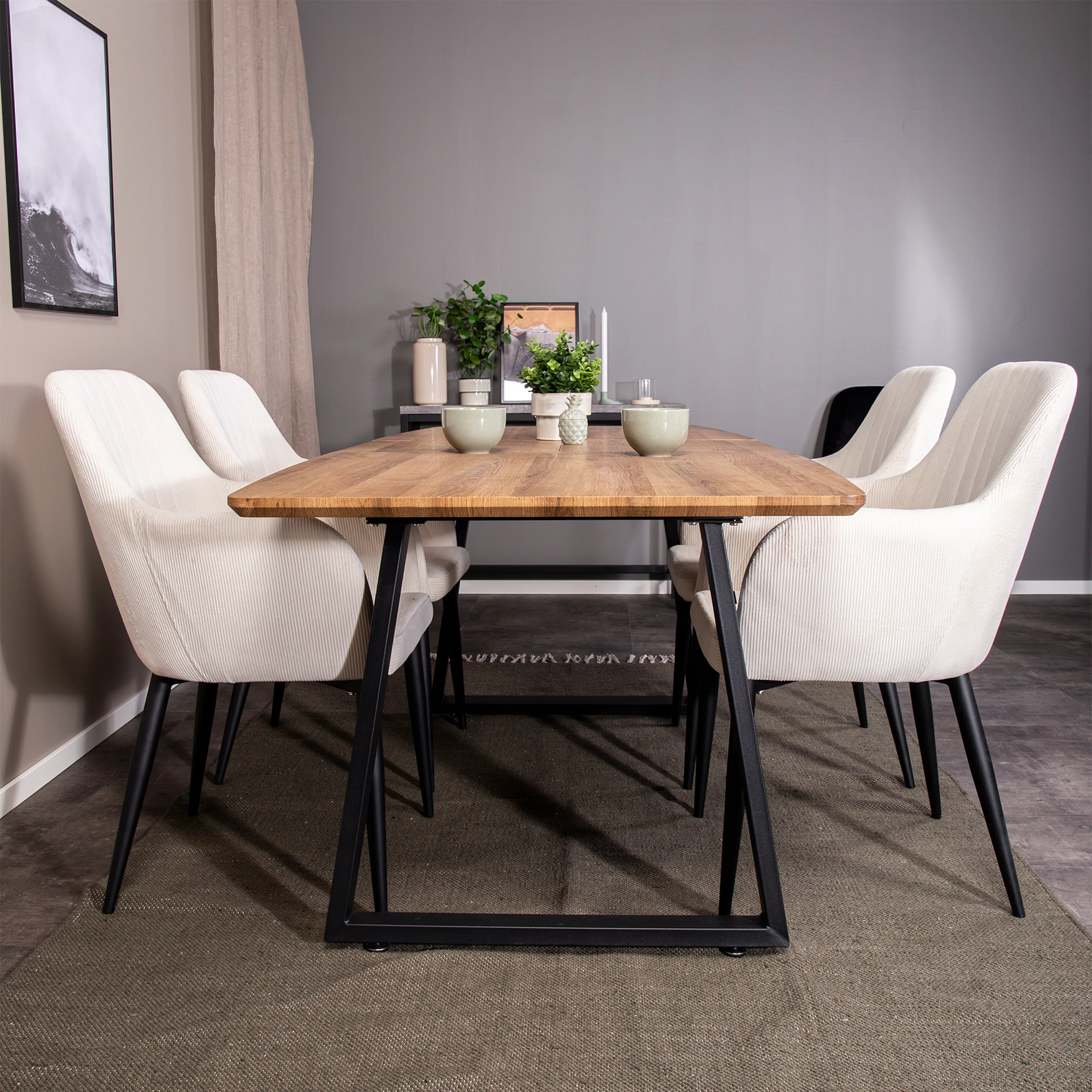 Matgrupp Venture Home Inca med 4 Corina Stolar