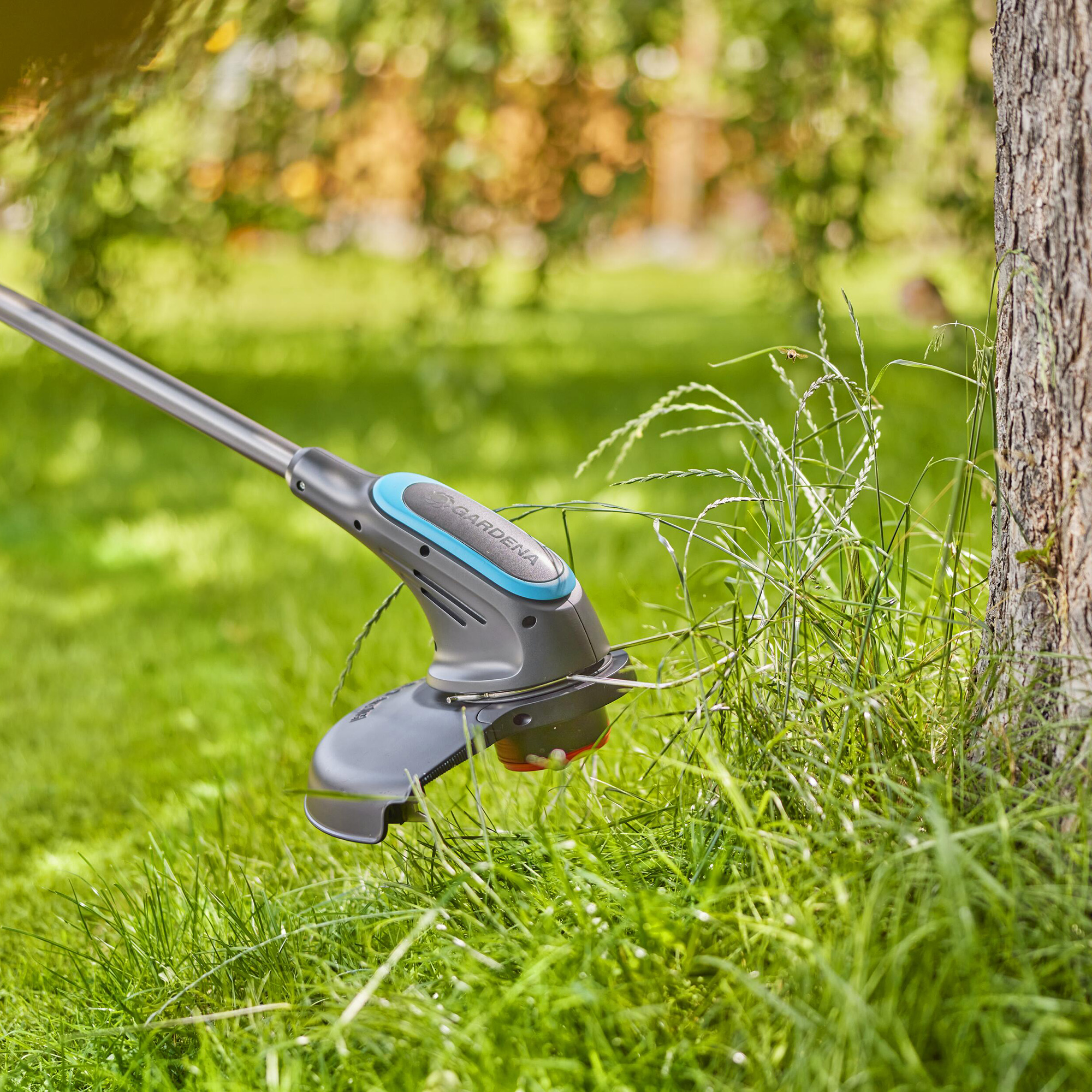 Trimmer Gardena PowerTrim 30/18V P4A Set