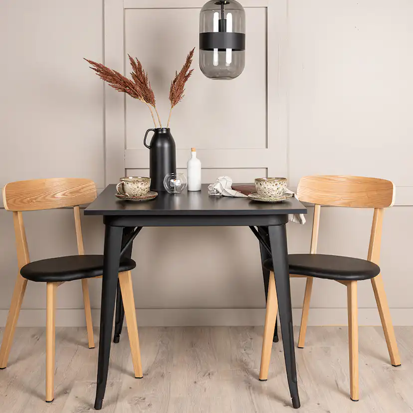 Matgrupp Venture Home Tempe med 2 Sanjos Stolar