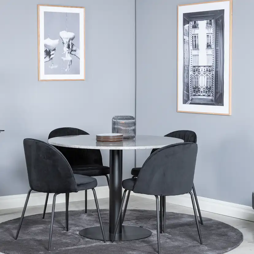 Matgrupp Venture Home Roxanna med 4 Wrigley Stolar Runt