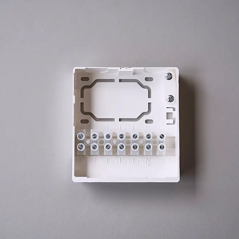 Kopplingsbox Adax Neo Basic Vit för Element Tillbehör