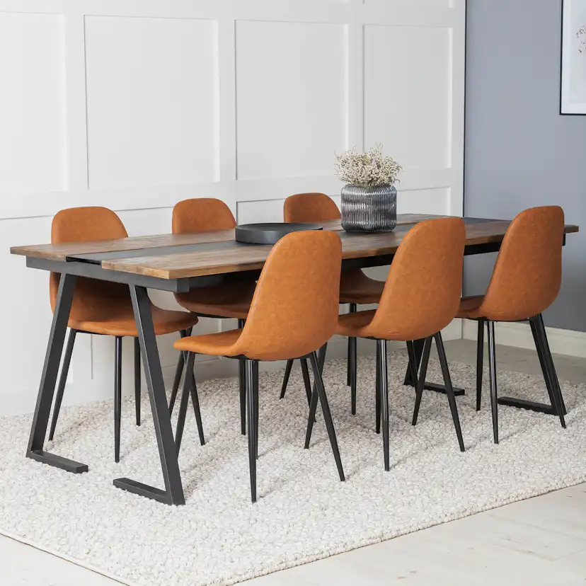 Matgrupp Venture Home Jane med 6 Pobbie Stolar Konstläder