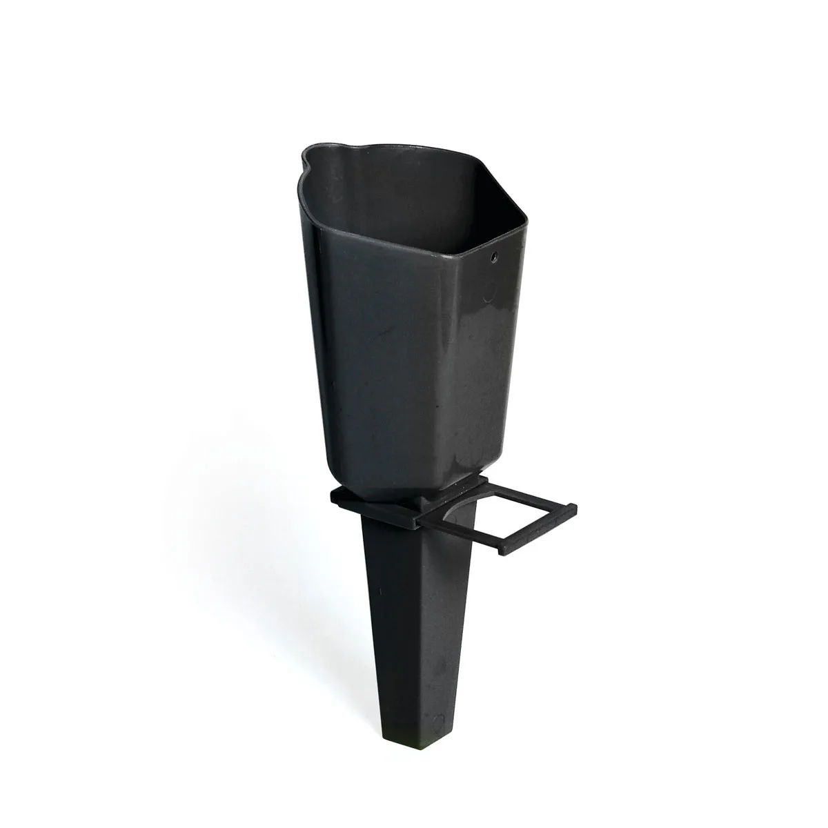 Skopa Nelson Garden för Foder