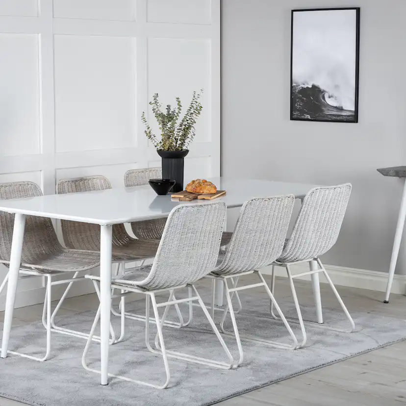 Matgrupp Venture Home Pobbie med 6 Cornelia Stolar