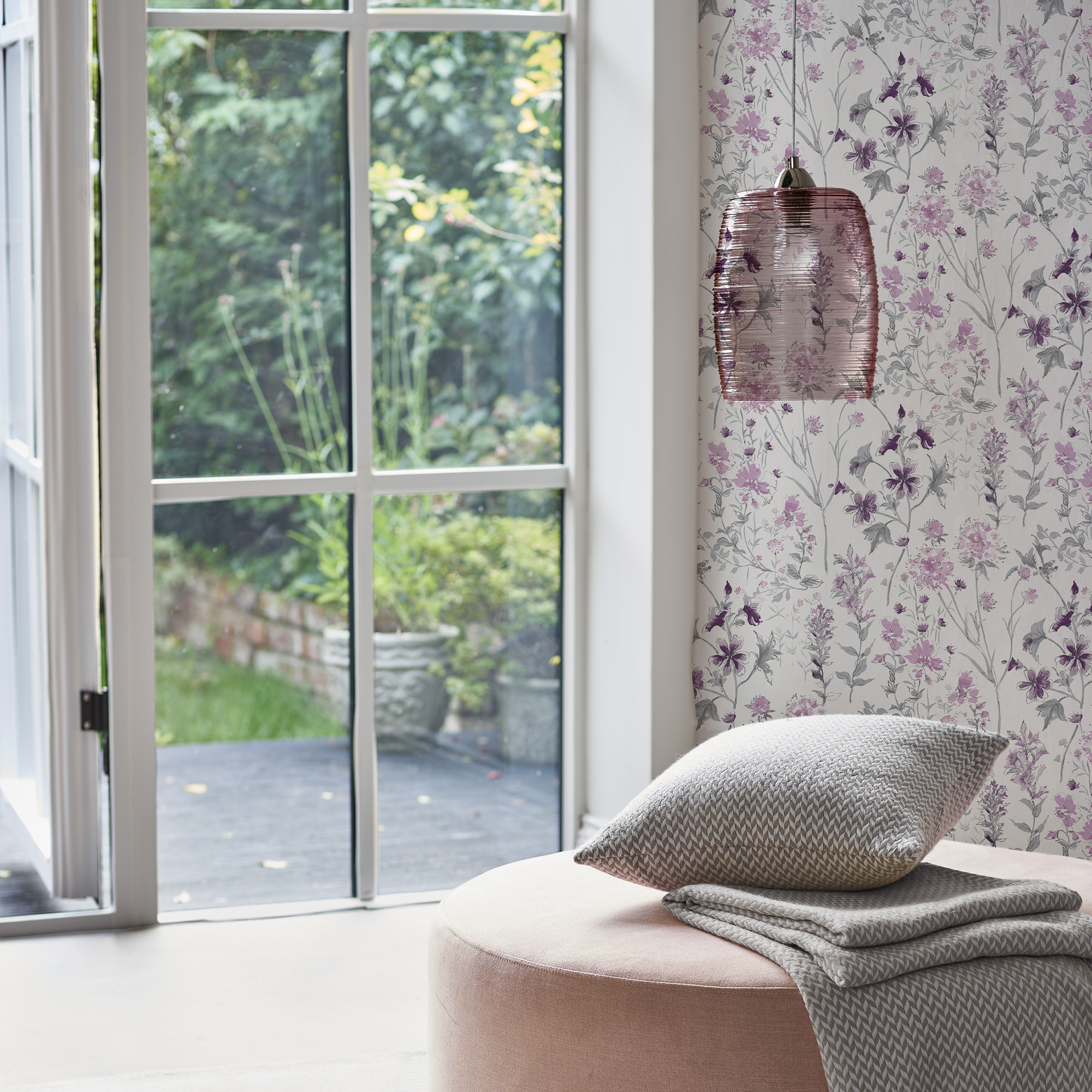 Tapet Laura Ashley Wild Meadow Pale Iris