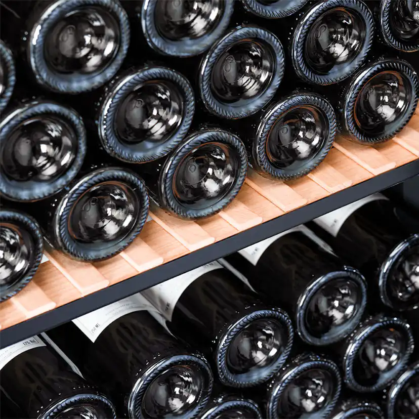 Vinlagringsskåp mQuvée Velvet 100 Glass