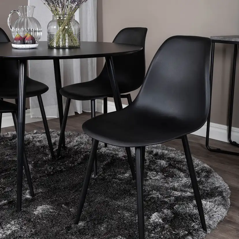 Matgrupp Venture Home Silvia med 4 Pop Stolar Runt