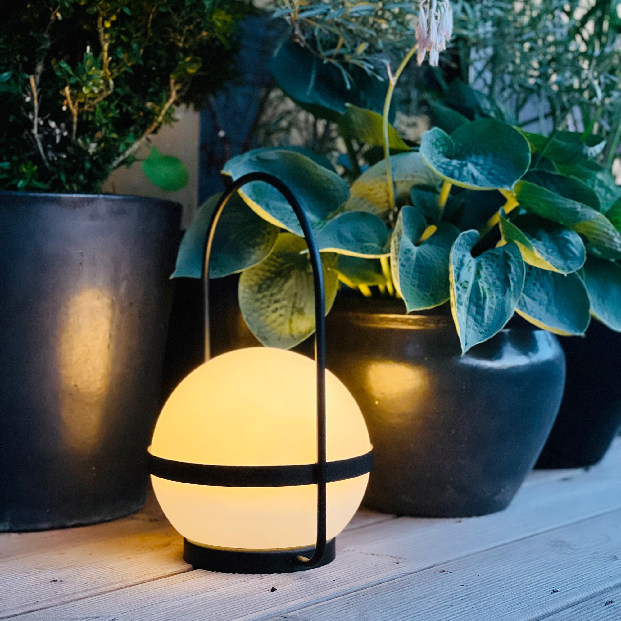 Solcellslampa Dyberg Larsen Summer LED-Lampa Uppladdningsbar D20