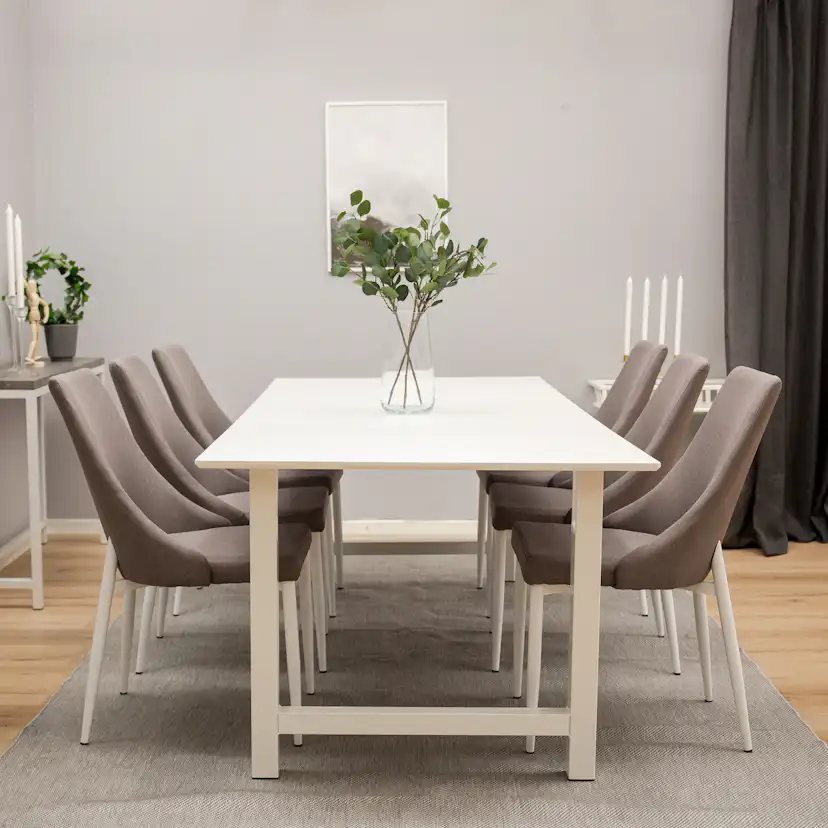 Matgrupp Venture Home Clara med 6 Laura Stolar 2.0