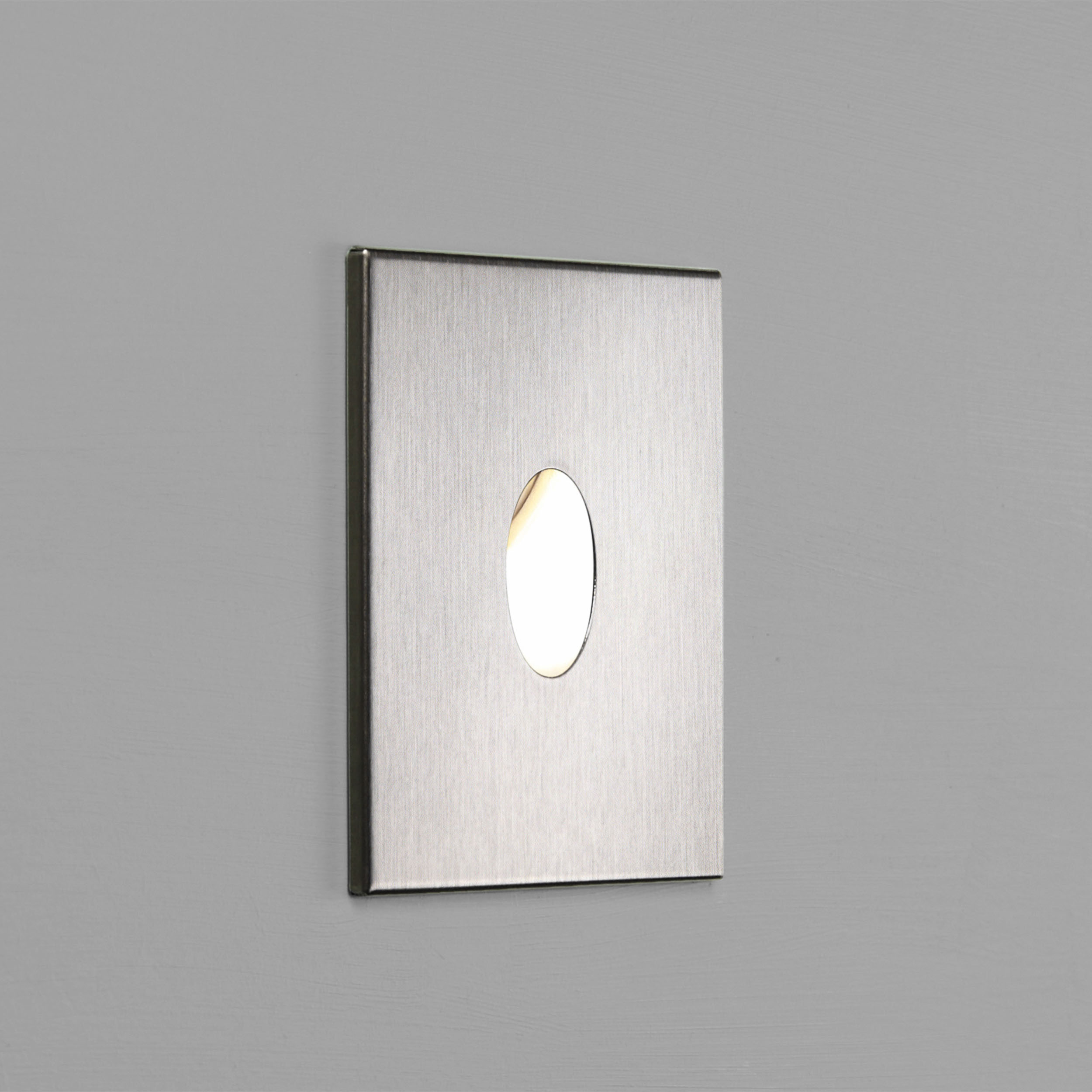 Vägglampa Astro Tango