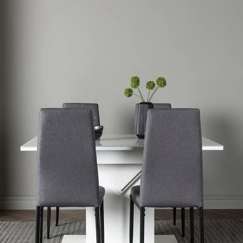 Matgrupp Venture Home Pluto med 4 Petra Stolar