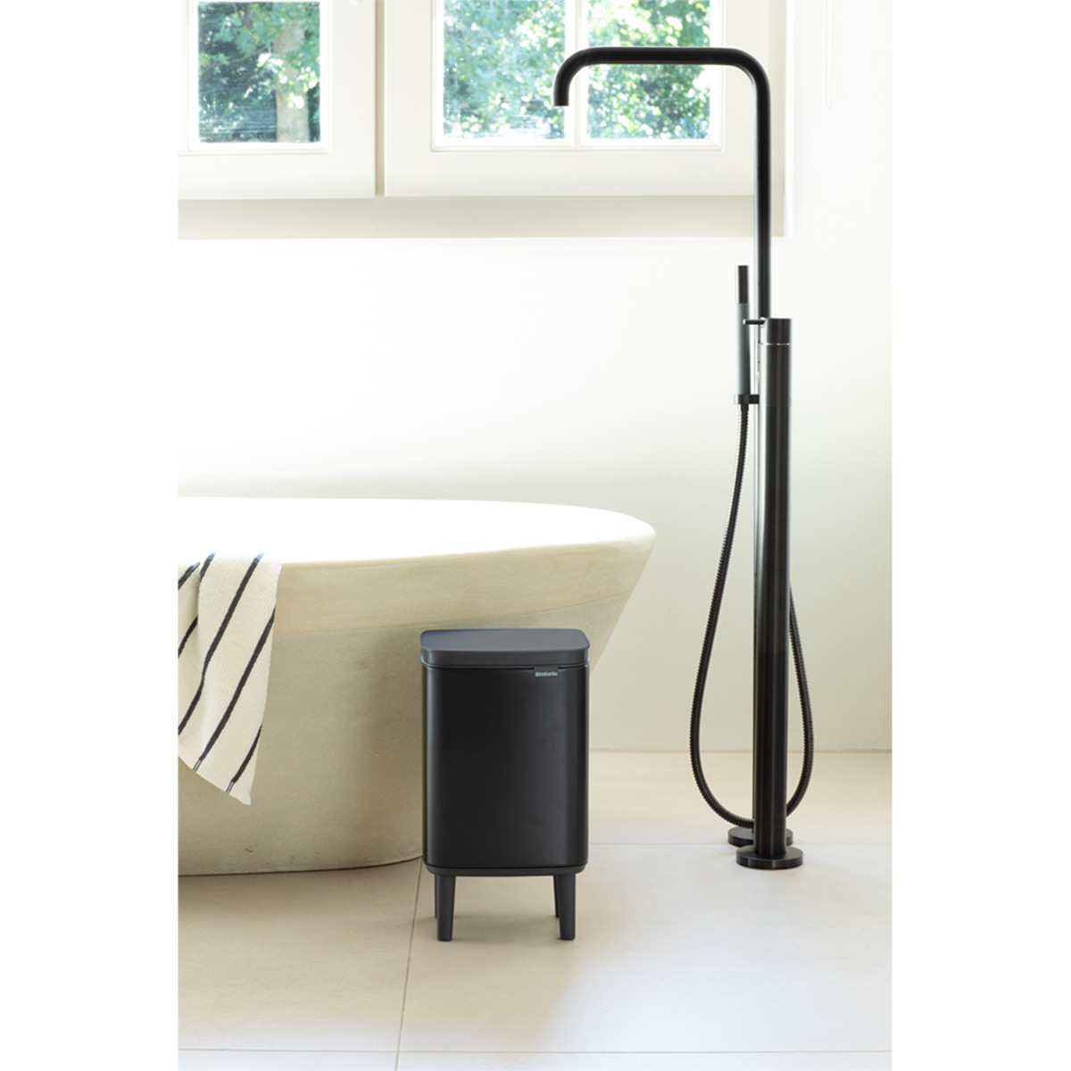 Papperskorg Brabantia Bo Hög 7 L