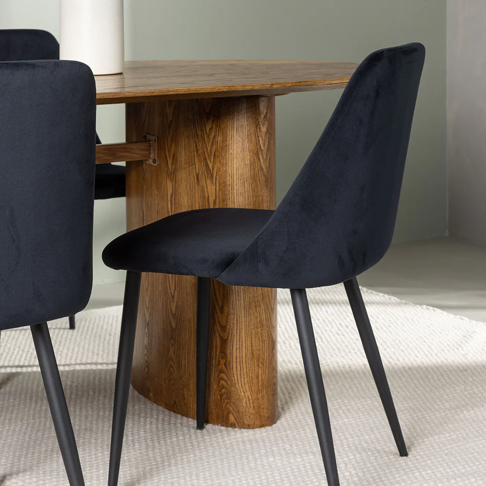 Matgrupp Venture Home Isolde med 4 Night Stolar