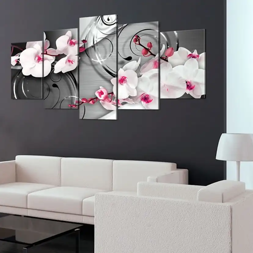 Tavla Arkiio With Raspberry Accent