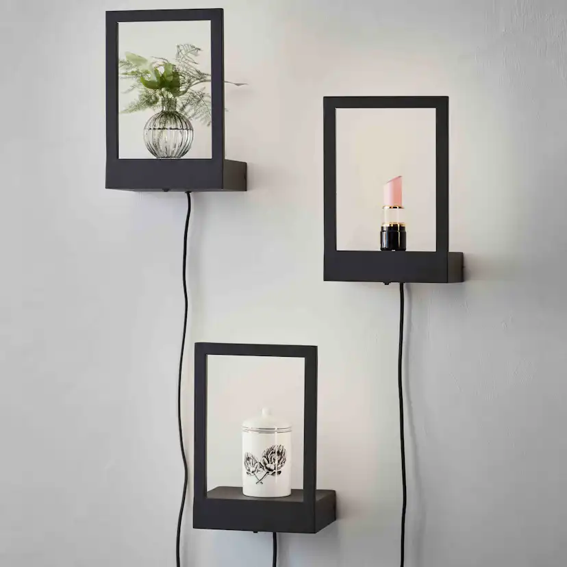 Vägglampa Markslöjd Pablo Hög