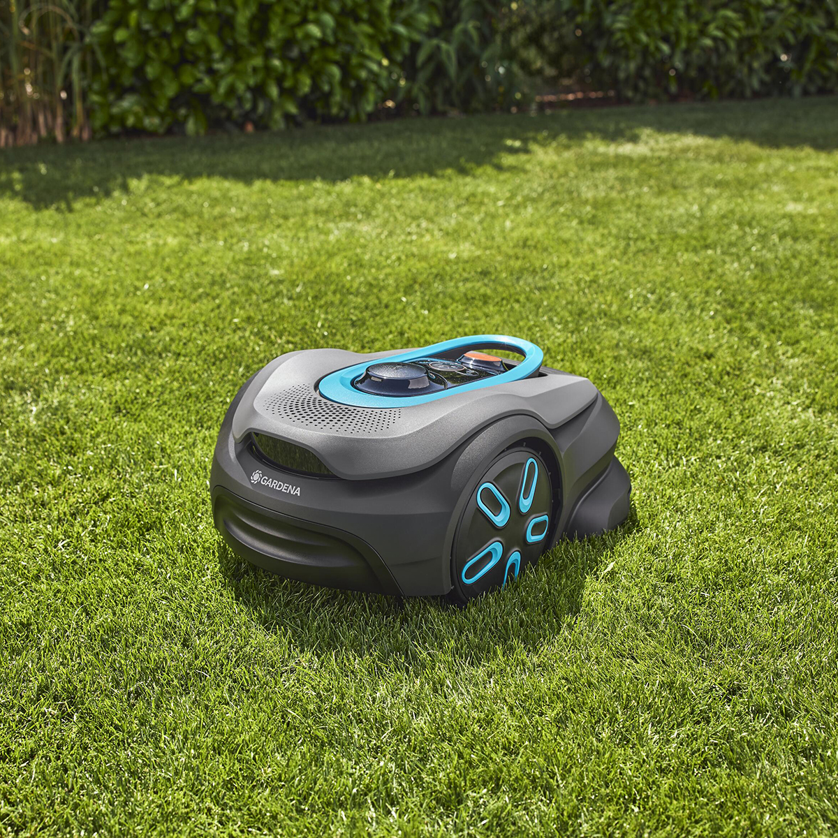 Robotgräsklippare Gardena Smart Sileno Sense 600 Paket Med Storpack Reservblad & Robothus