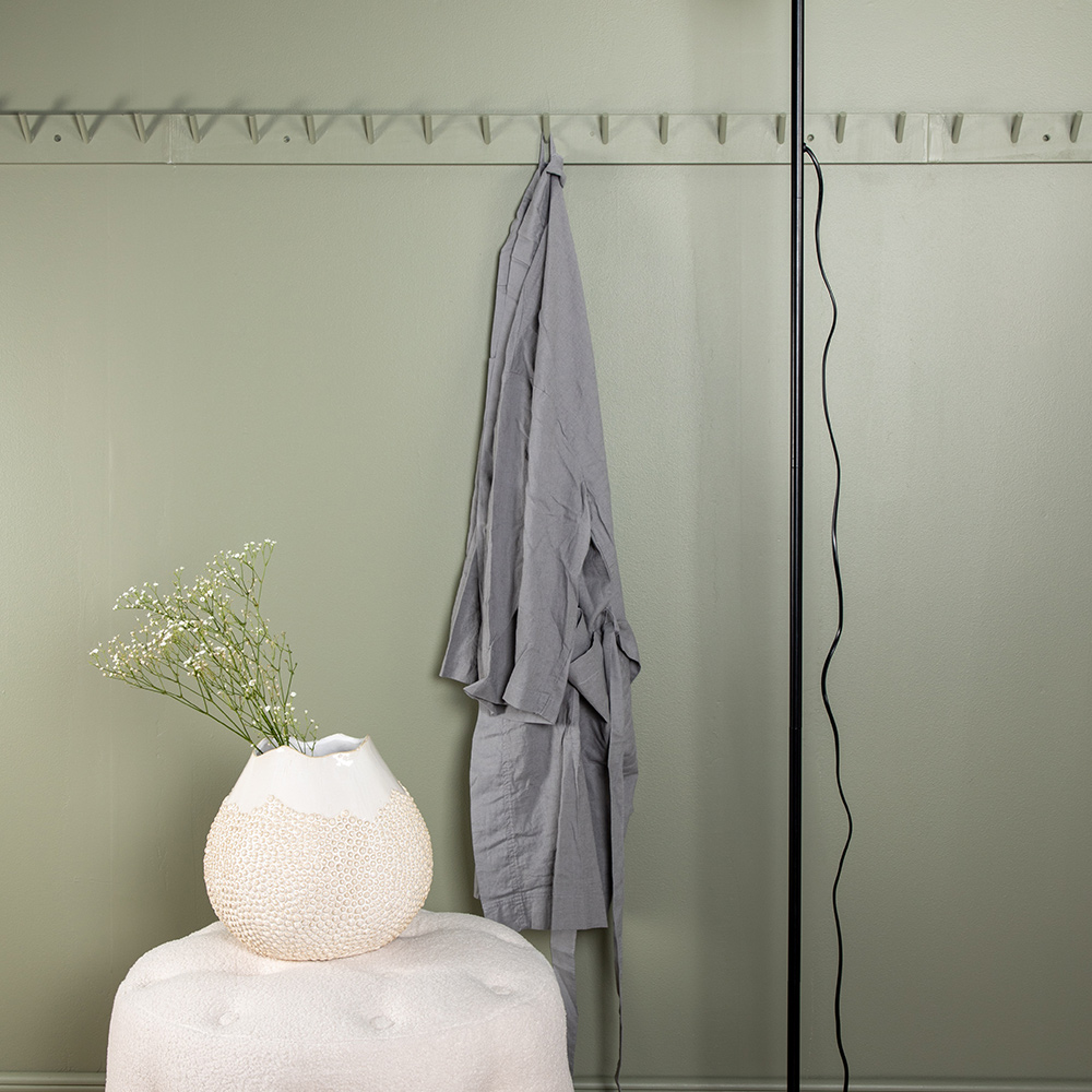 Batang -Floor Lamp - Black/White Svart/Vit