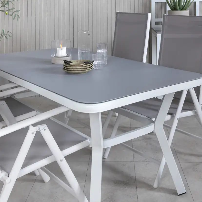 Matgrupp Venture Home Vyn med 4 Bend Matstolar