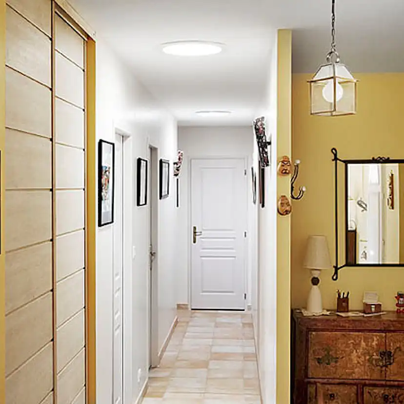 Ljustunnel Velux TLR för Slätt Tak Fast Rör