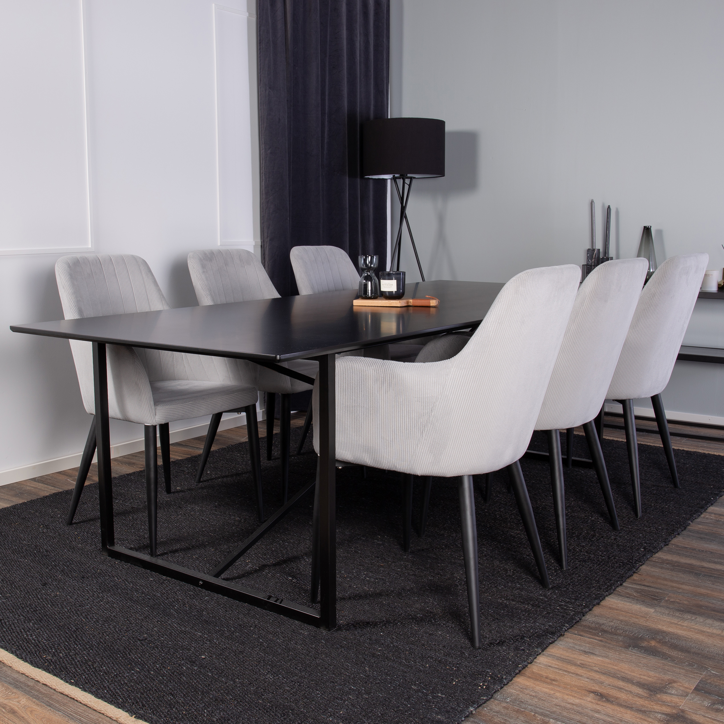 Matgrupp Venture Home Palaba med 6 Corina Stolar Svart