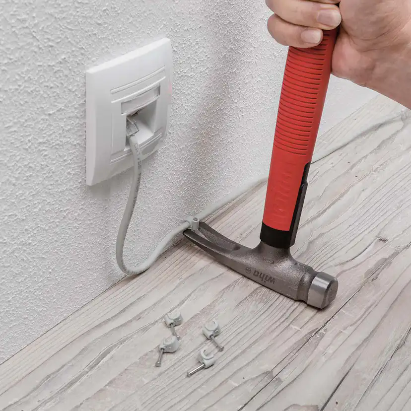 Elektrikerhammare Wiha 300 gr