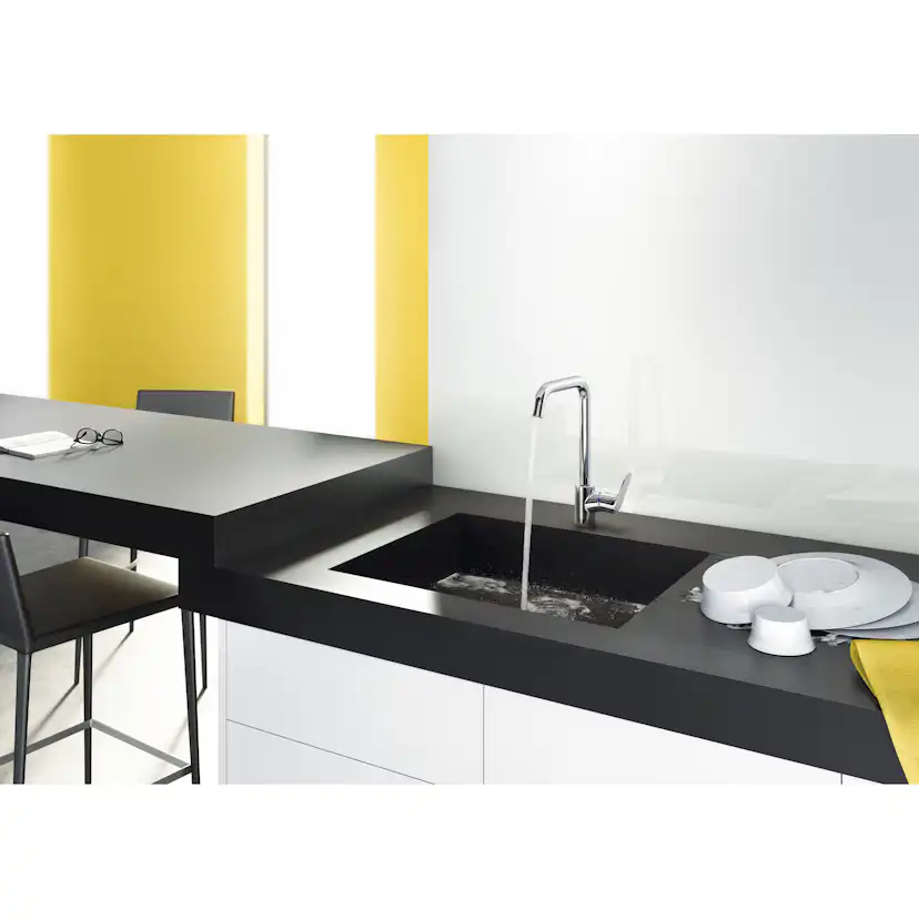 Köksblandare Hansgrohe Focus med Svängbar J-Pip