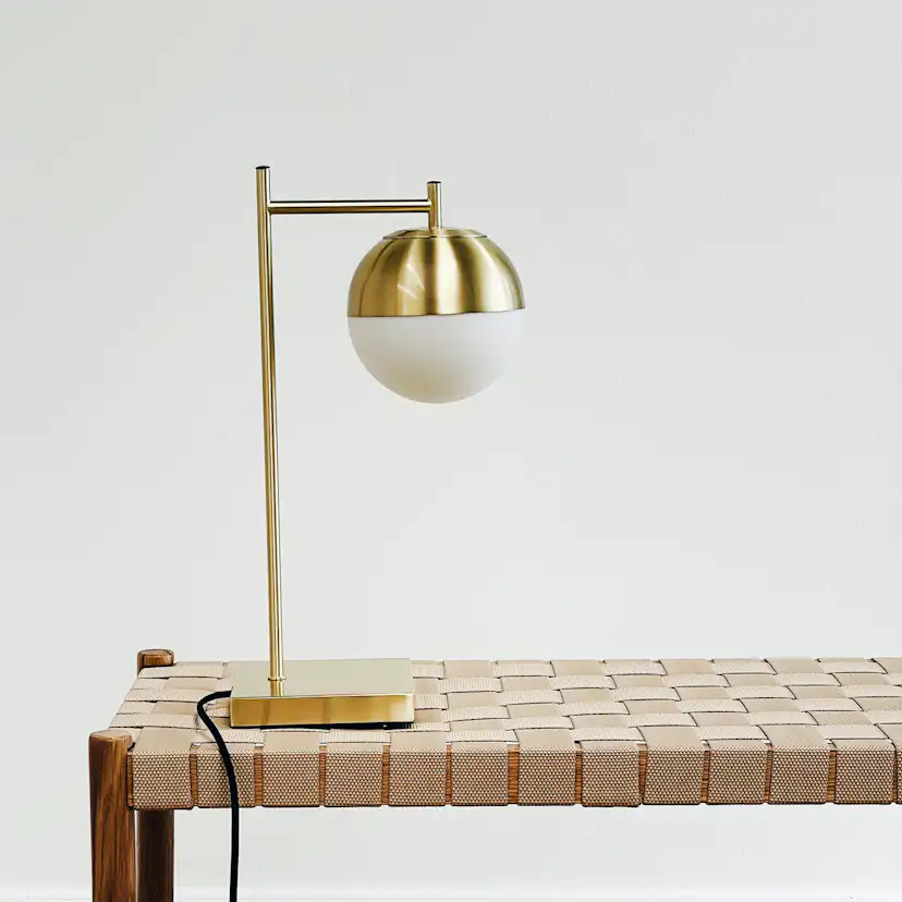 Bordslampa Dyberg Larsen French collection Caen