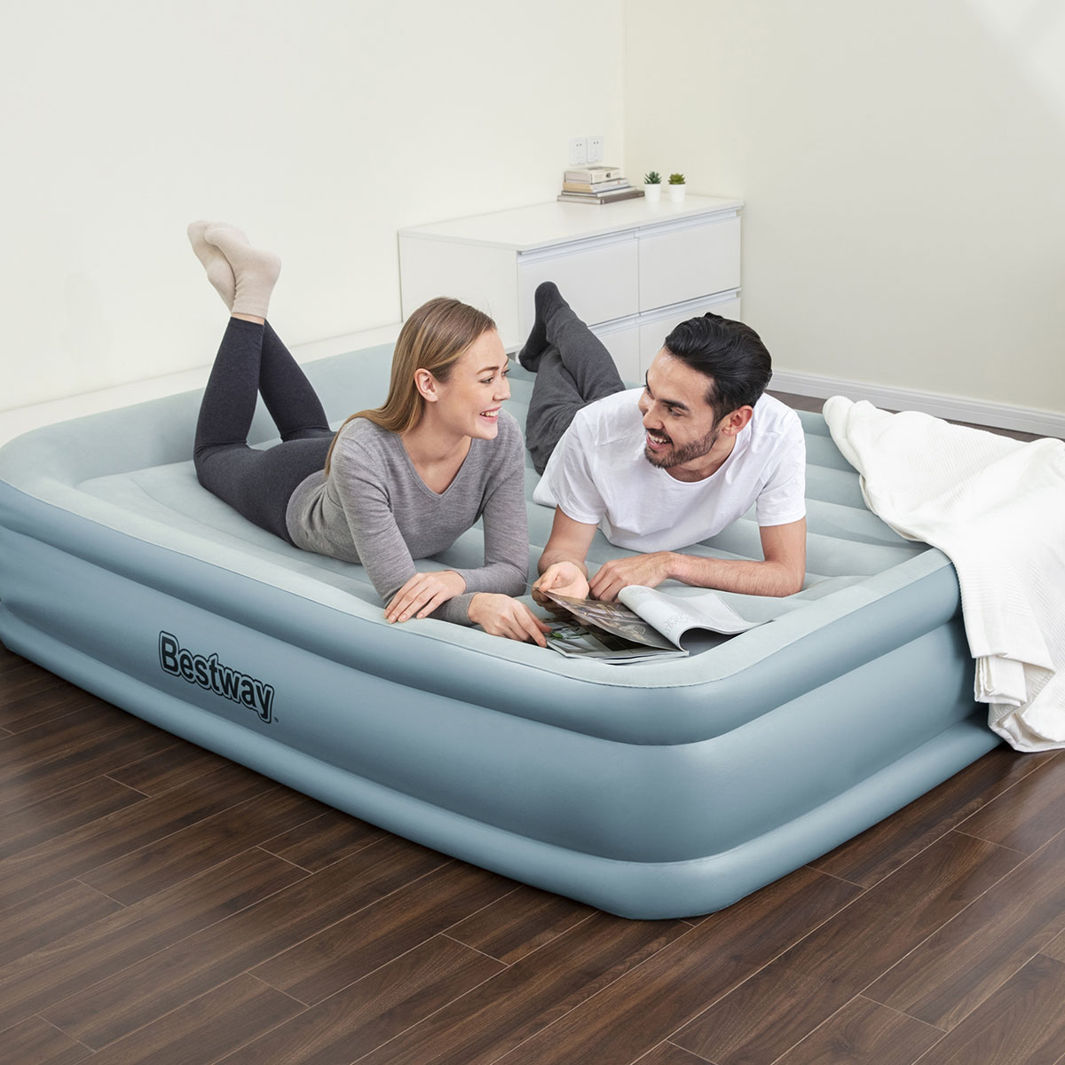 Madrass Bestway Tritech Queen Airbed Med App-styrning