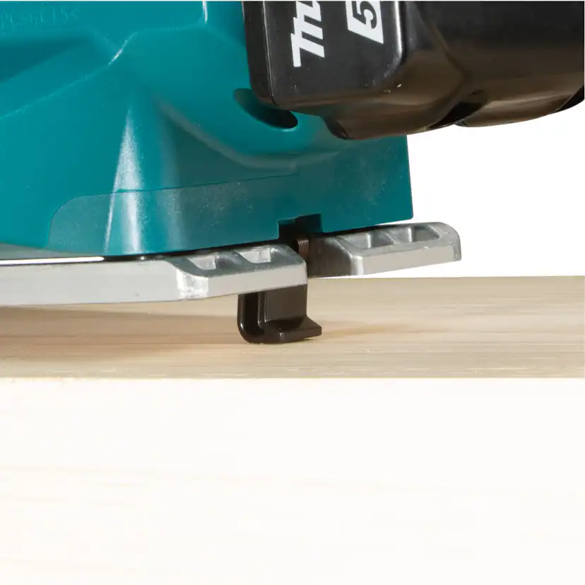 Hyvel Makita LXT DKP181Z 82 mm utan Batteri