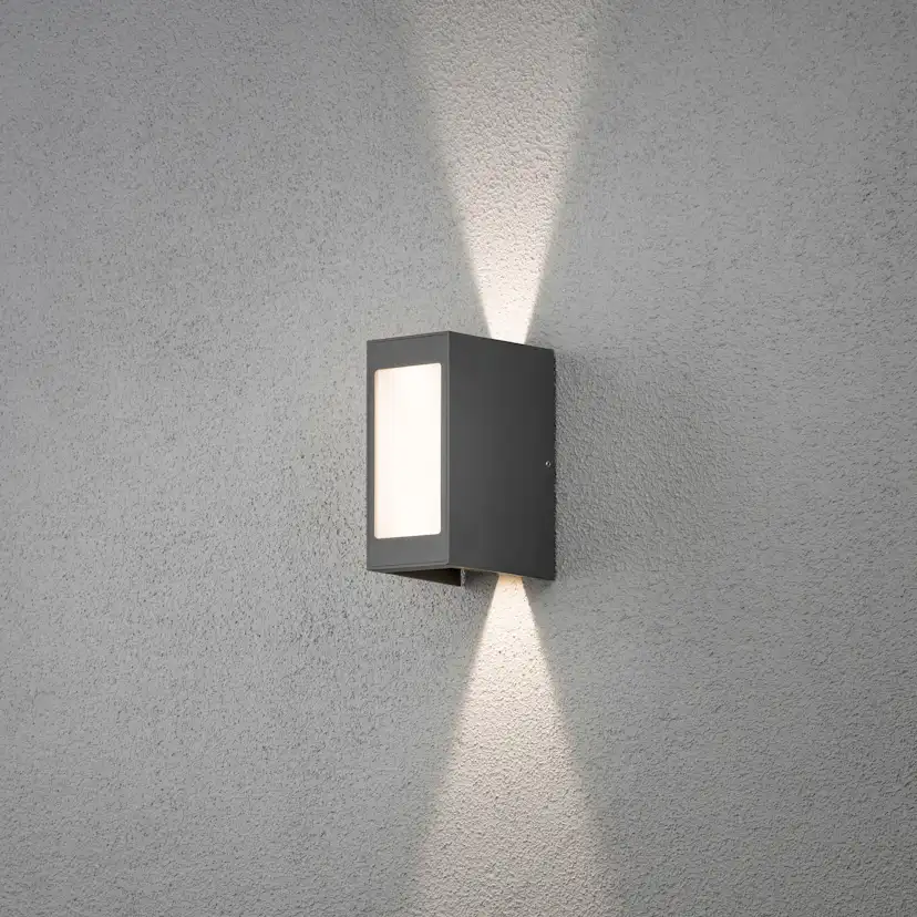 Vägglykta Gnosjö Konstsmide Cremona Upp/Ned/Fram 3X3W High Power LED