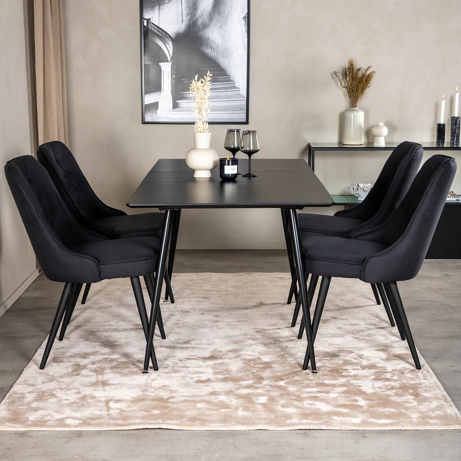 Matgrupp Venture Home Silvia med Iläggsskiva och 4 Vera Stolar