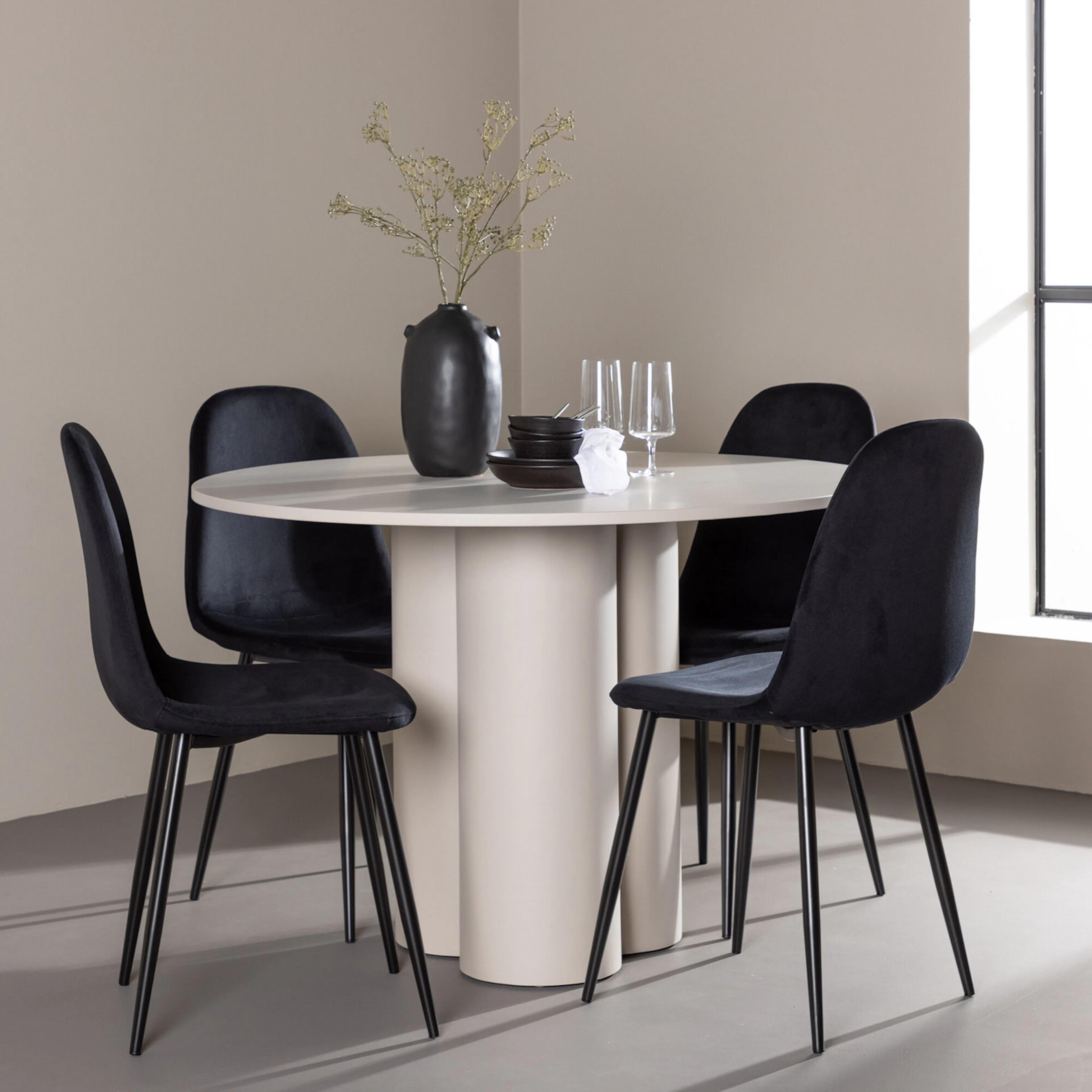 Beige/Svart