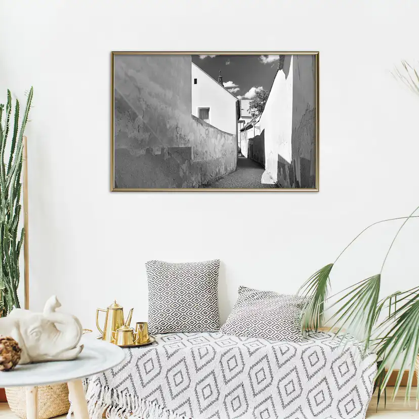 Poster Artgeist Affisch Narrow Street