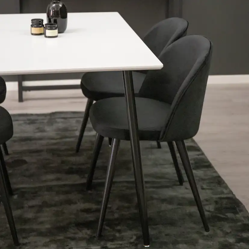 Matgrupp Venture Home Pobbie med 4 Stolar Valentina Sammet