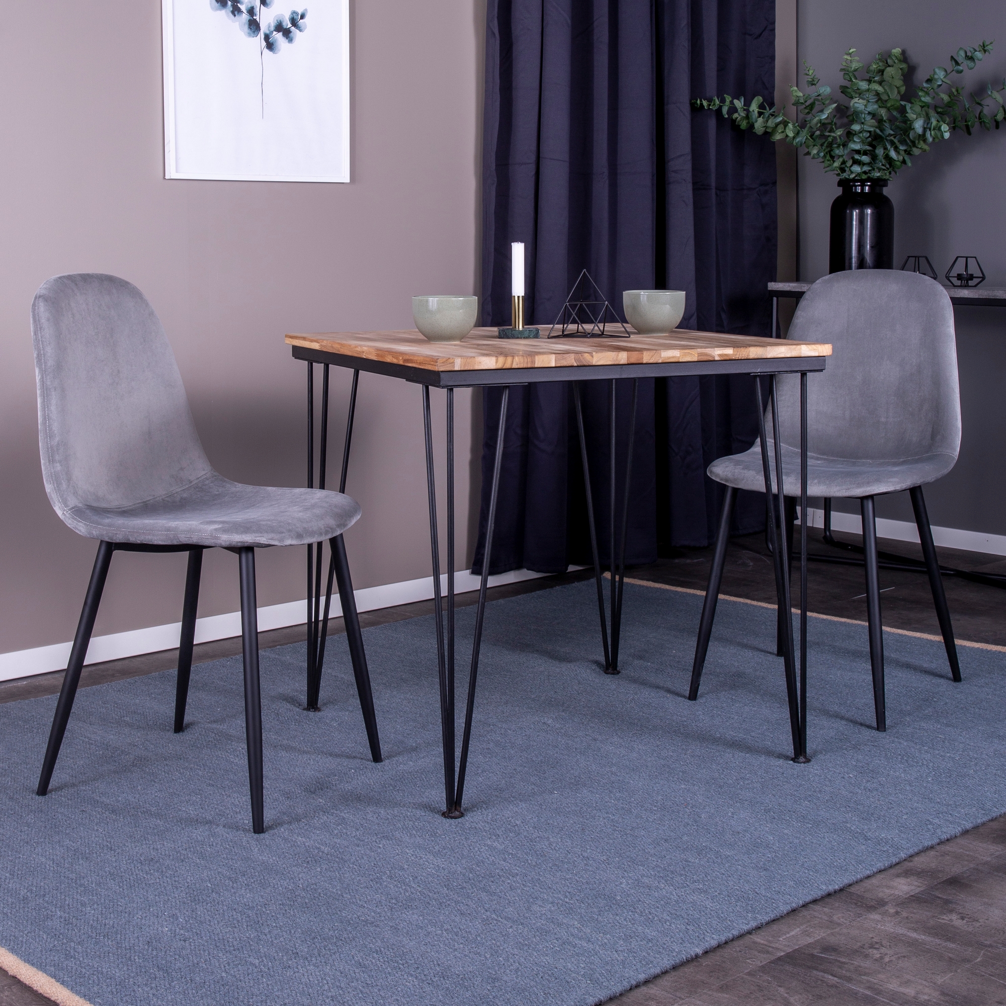 Matgrupp Venture Home Bim med 2 Pobbie Stolar Sammet