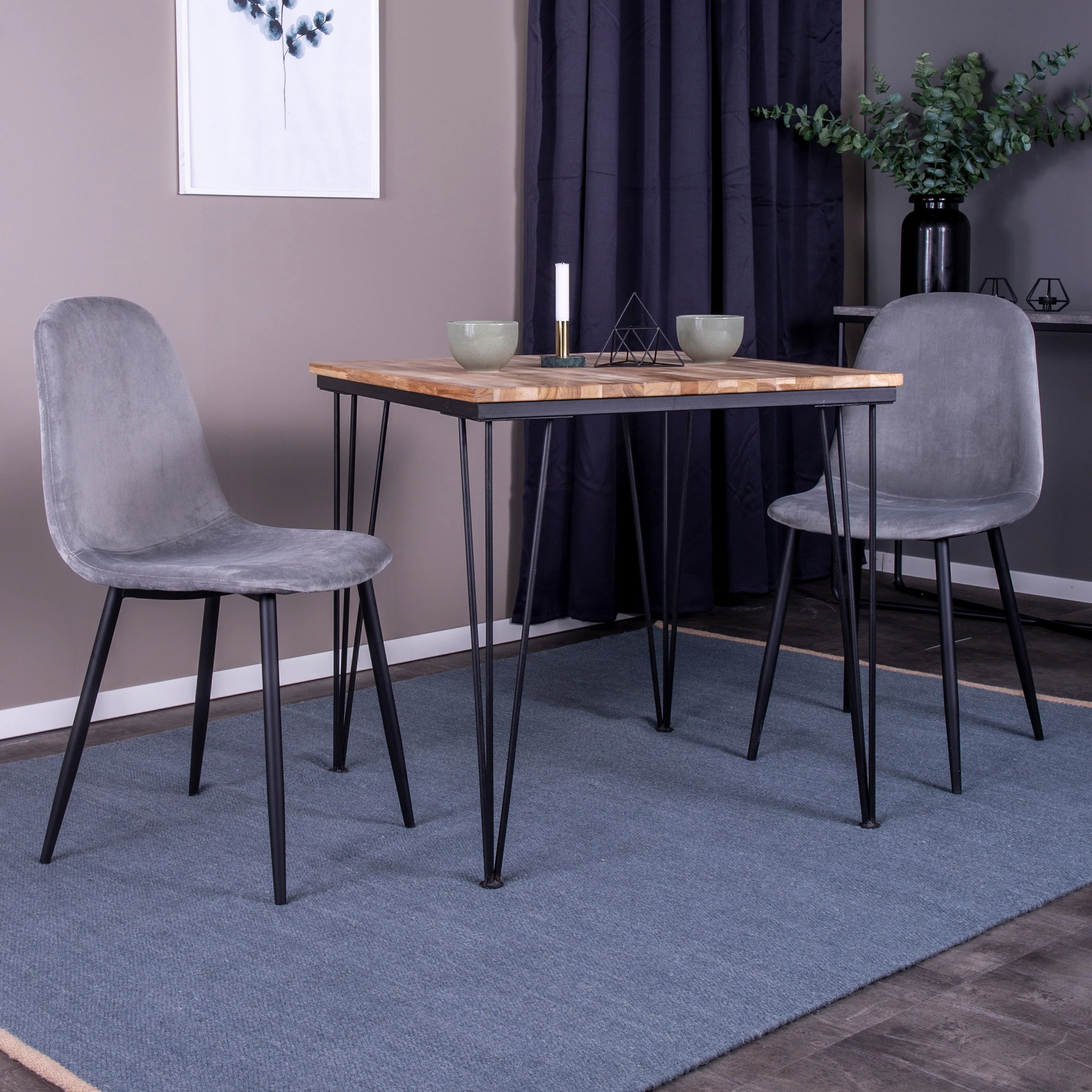 Matgrupp Venture Home Bim med 2 Pobbie Stolar Sammet