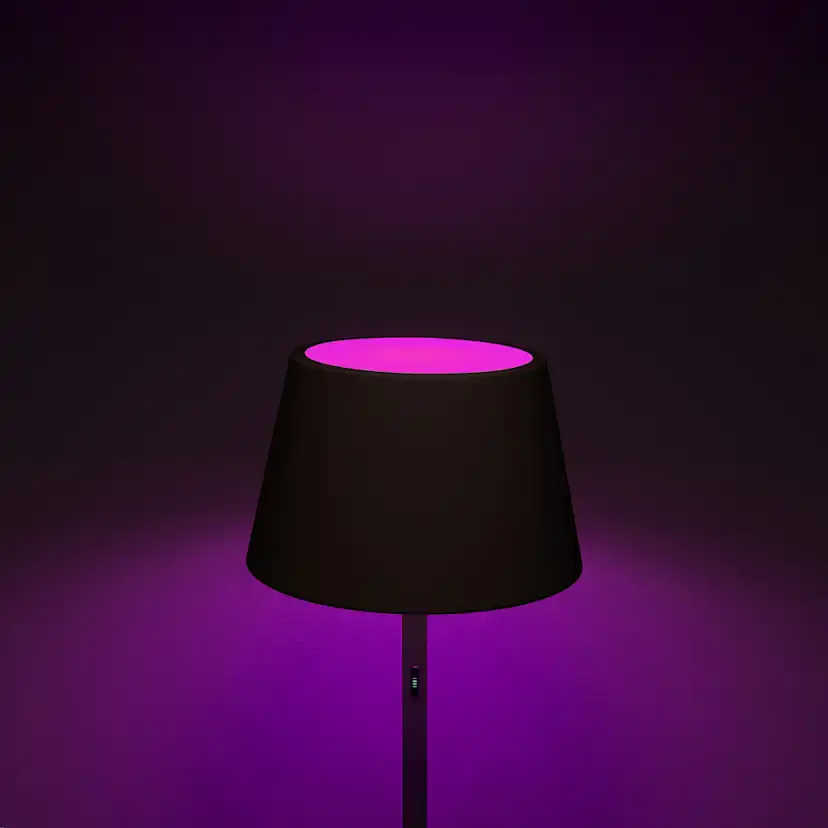 Golvlampa Gnosjö Konstsmide Pomezia USB