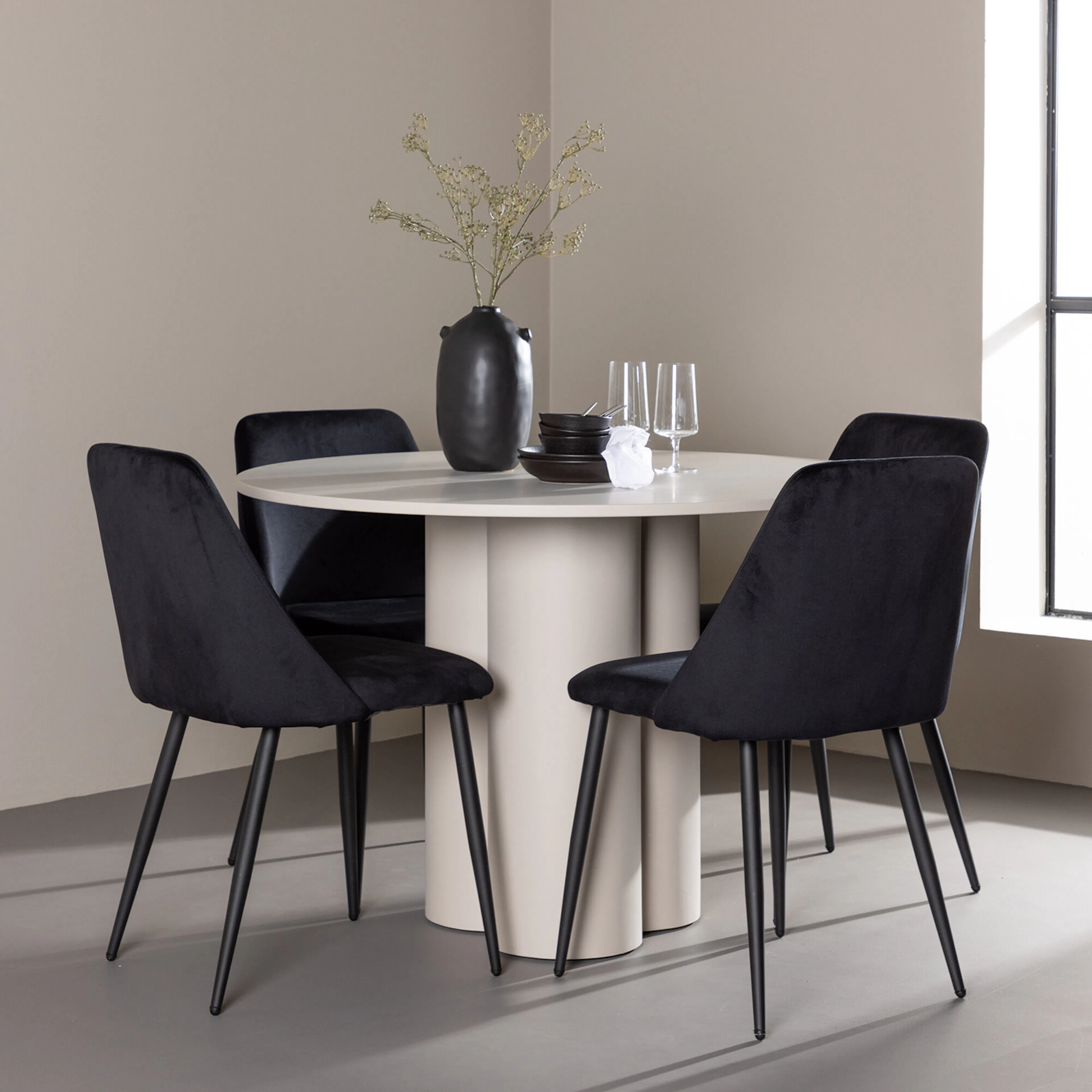 Beige/Svart