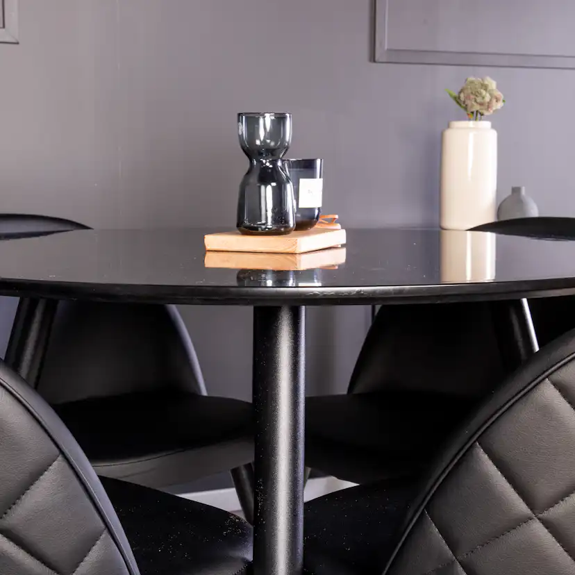 Matgrupp Venture Home Plake med 4 Valentina Stolar Läder