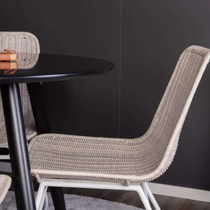 Matgrupp Venture Home Plaza med 4st Cirebon Stolar