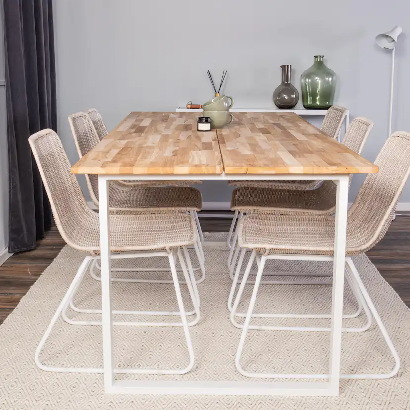 Matgrupp Venture Home Cornelia med 6 Cornelia Stolar