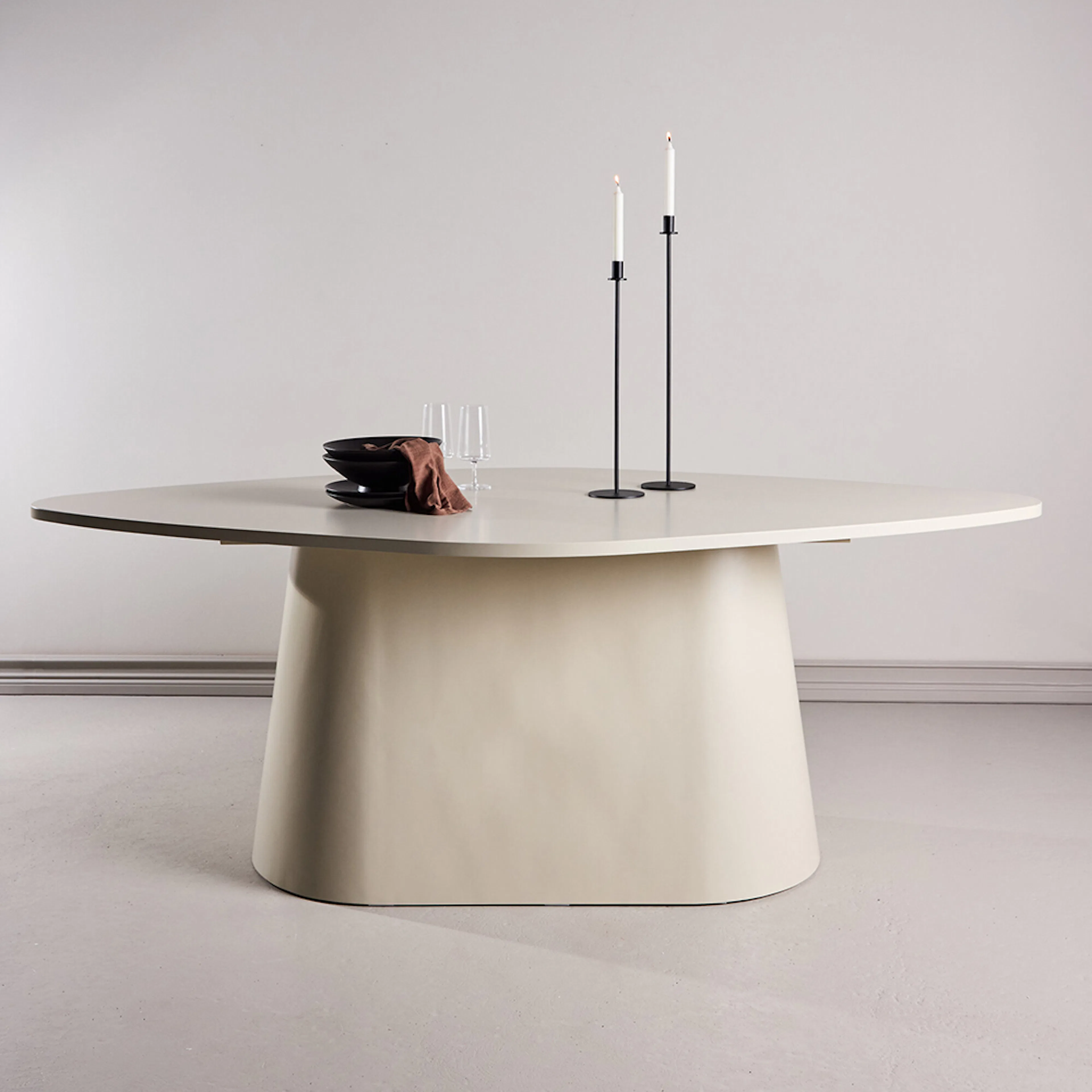 Matbord Vind Diamond 210x110 cm