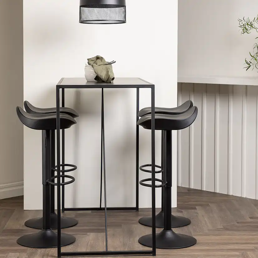 Matgrupp Venture Home Brea med 4 Adesto Stolar