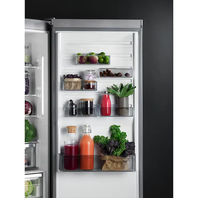 Fristående Kylskåp AEG ORK8M391DL Svart med Cooling 360° och CustomFlex®