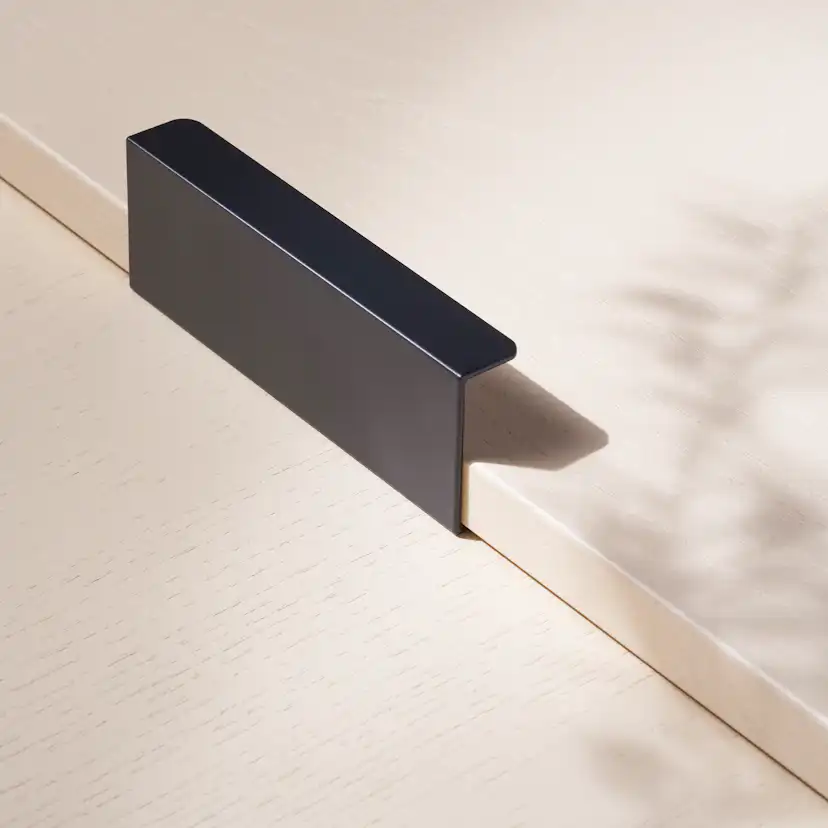 Handtag Beslag Design Hide 120 Toniton
